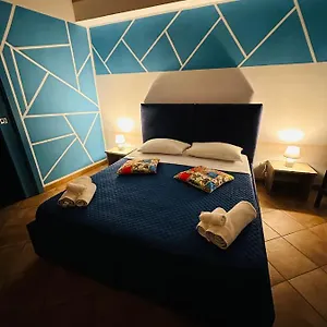 Cartari Apartment