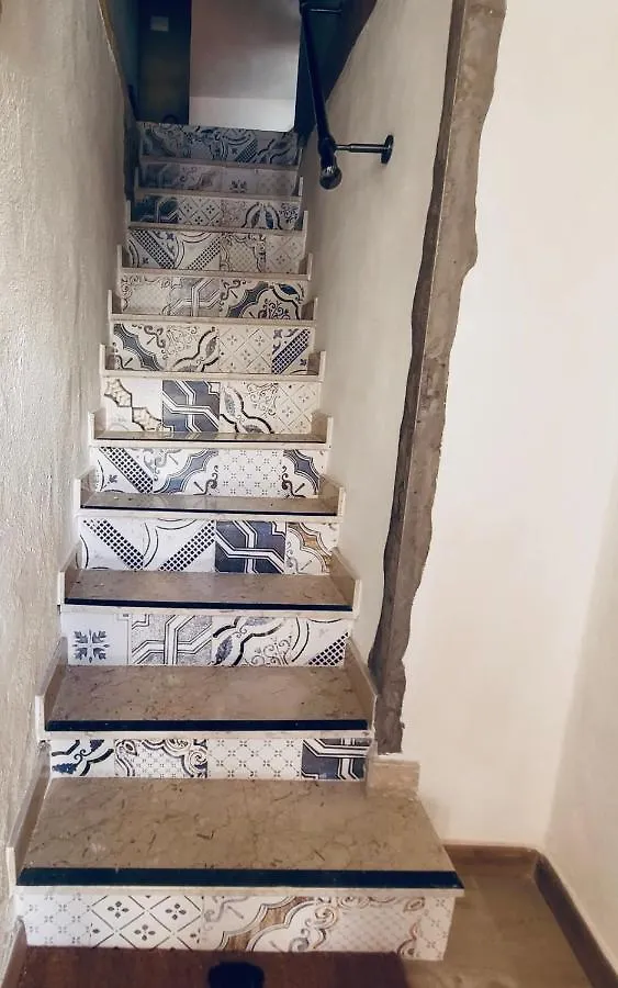 Casetta Poli- Appartamento Con Terrazza - Centro Storico Palermo