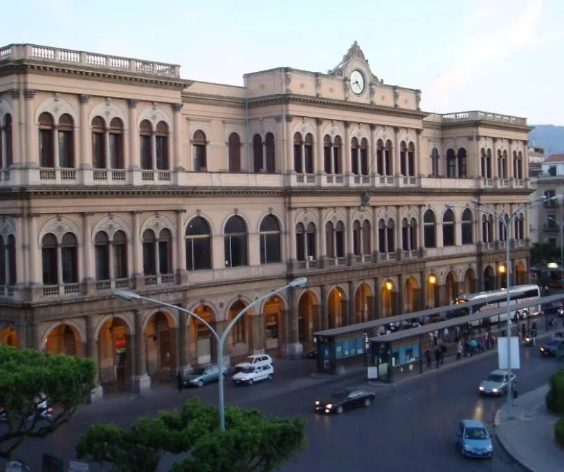 Casetta Poli- Appartamento Con Terrazza - Centro Storico Palermo Lägenhet